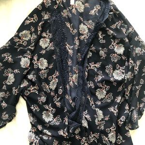 Blue patterned kimono cardigan